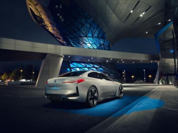 xe-o-to-BMW-i-Vision-Dynamics-5