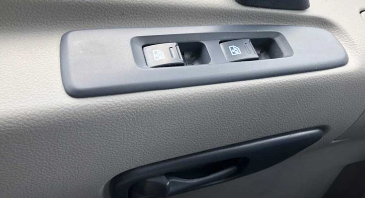 Xe tải DONGFENG B180 8 tấn thùng 9.5m