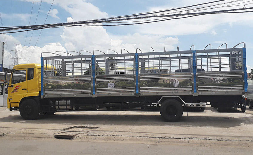 Xe B180 Dongfeng 8 tấn nằm trong phân khúc hạng trung (4x2)